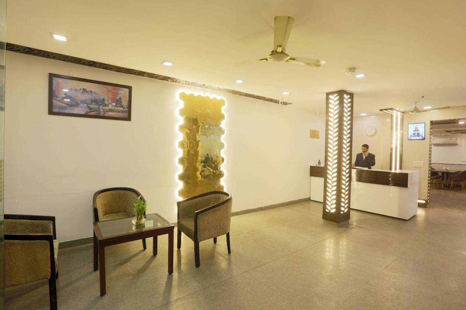 Hotel Chanakya Inn New Delhi Extérieur photo