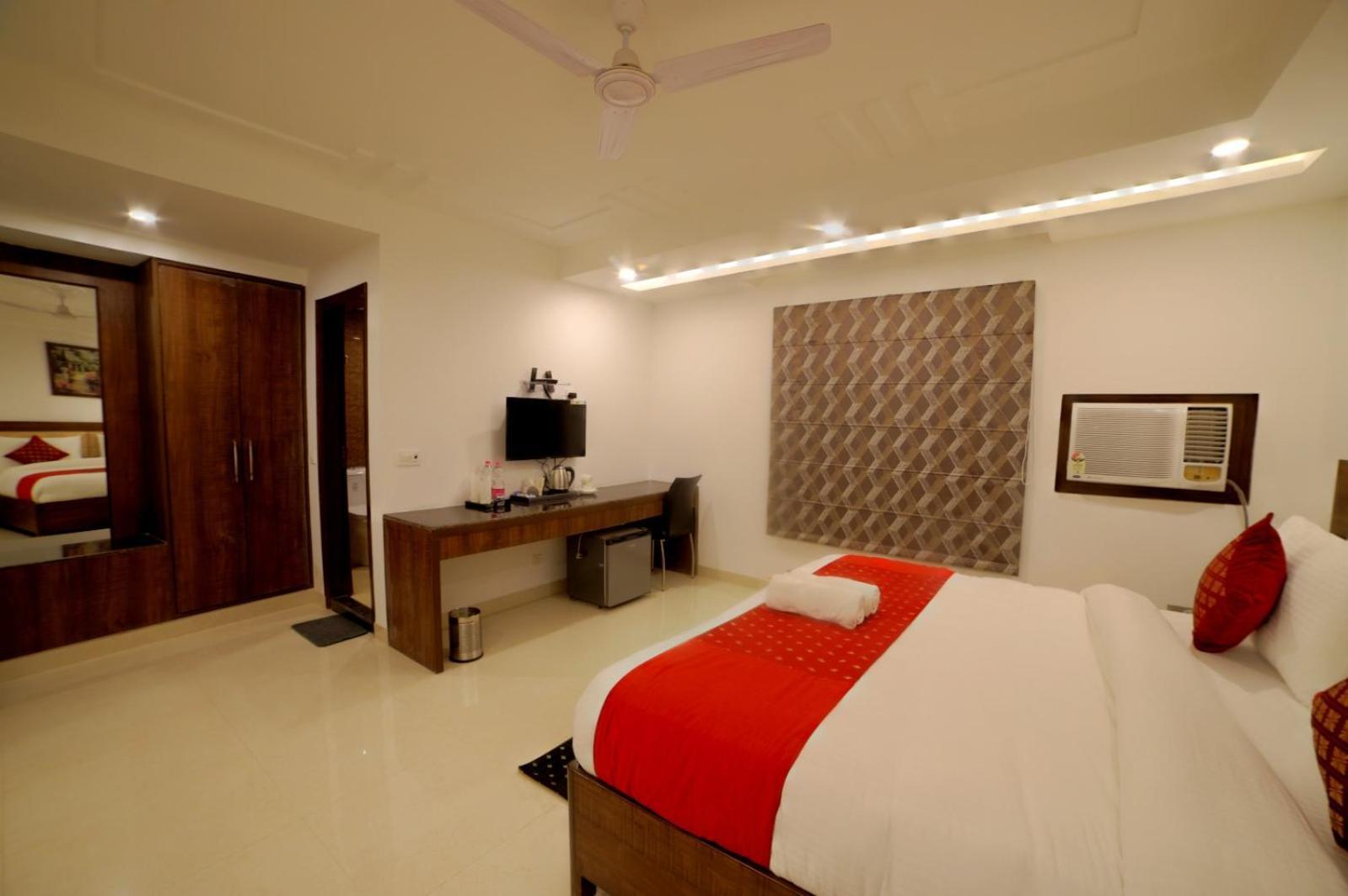 Hotel Chanakya Inn New Delhi Extérieur photo