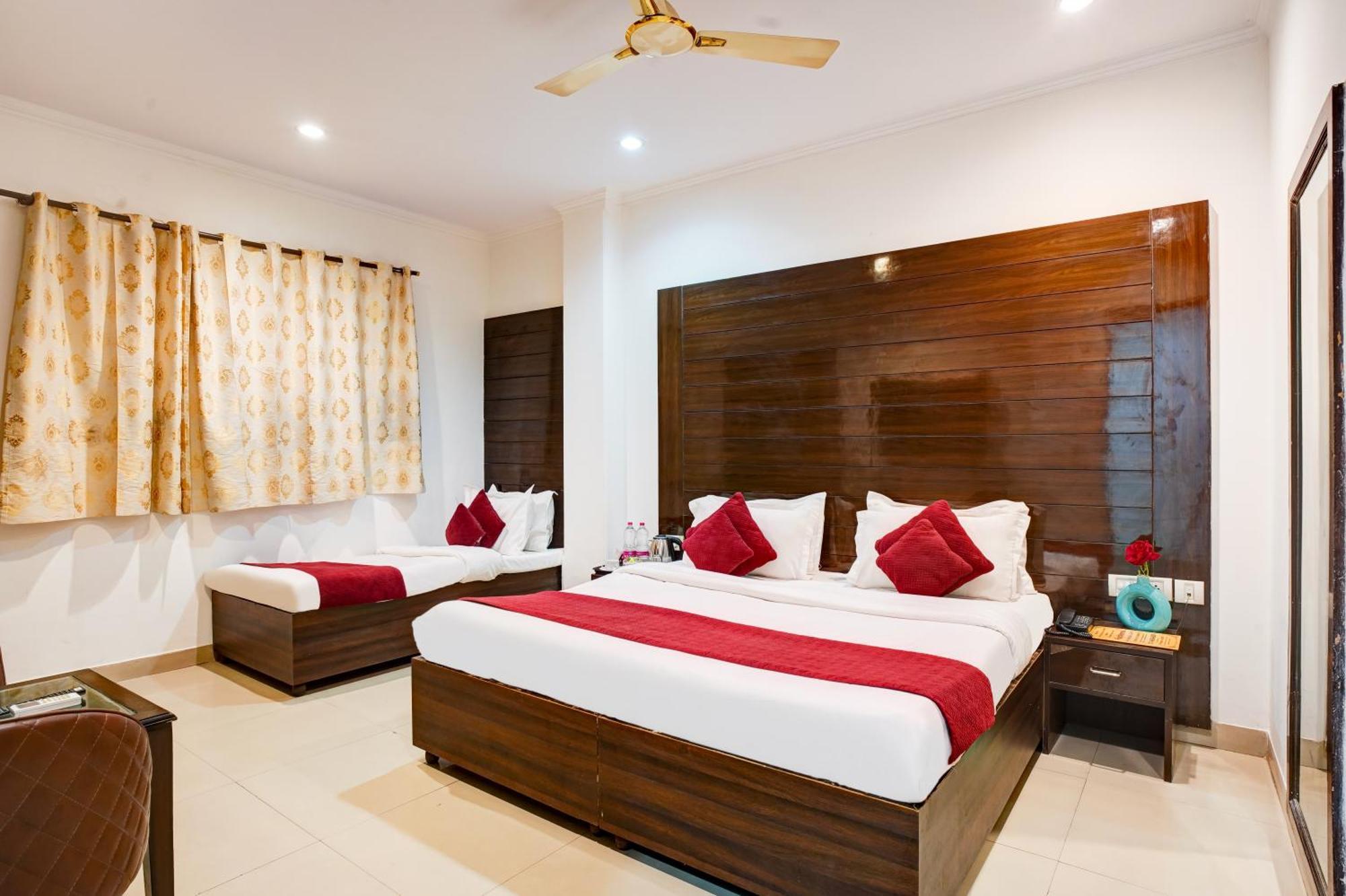 Hotel Chanakya Inn New Delhi Extérieur photo