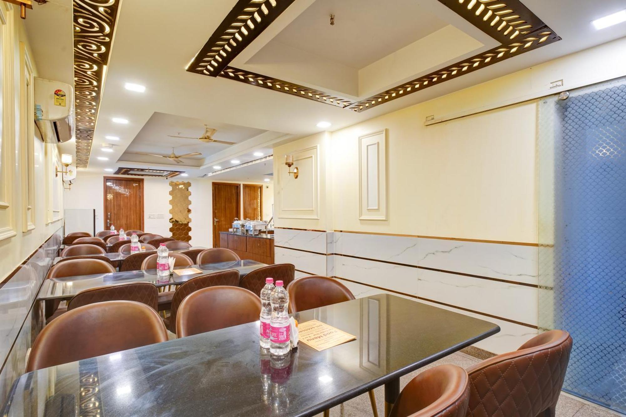 Hotel Chanakya Inn New Delhi Extérieur photo