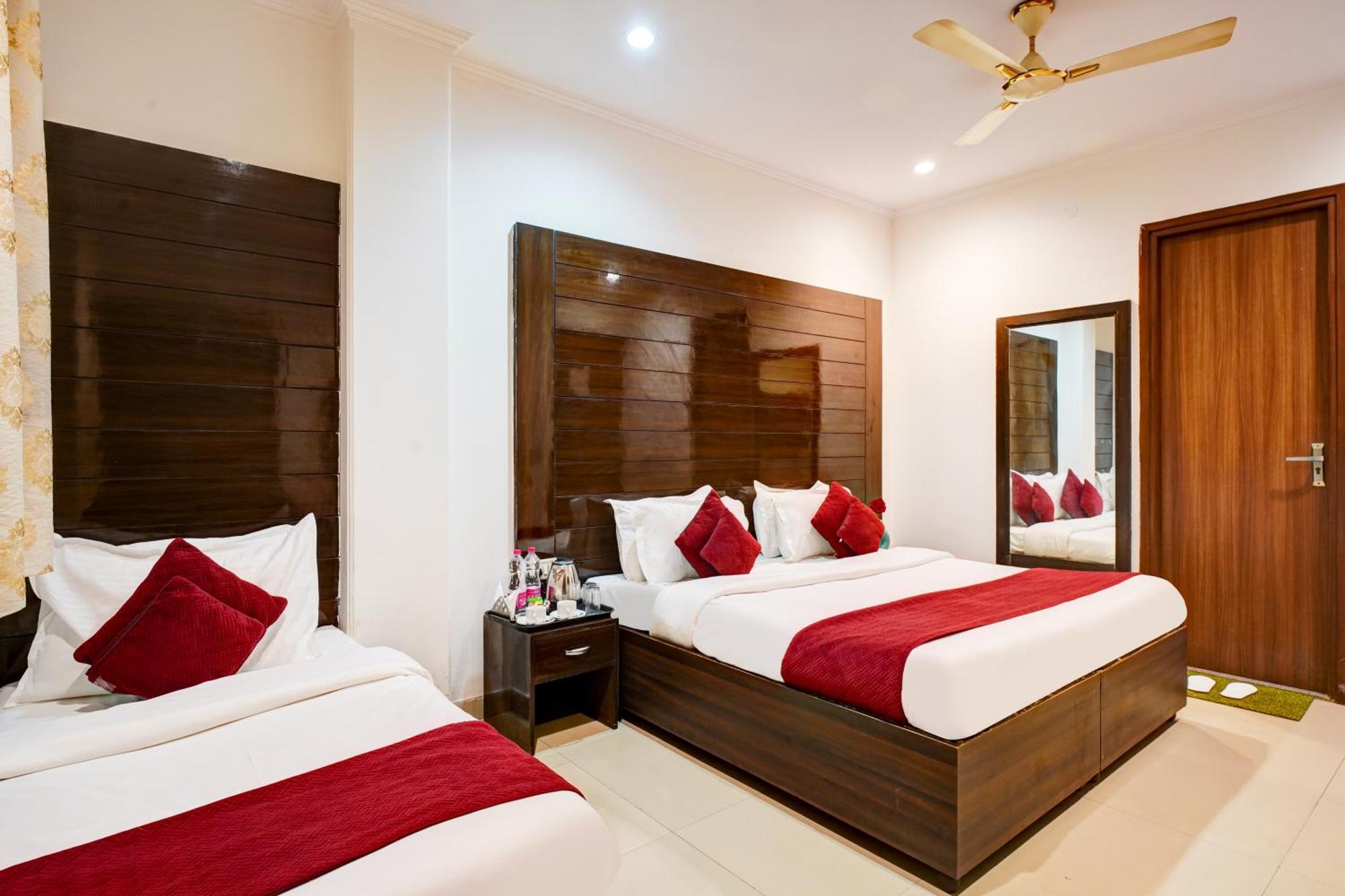 Hotel Chanakya Inn New Delhi Extérieur photo