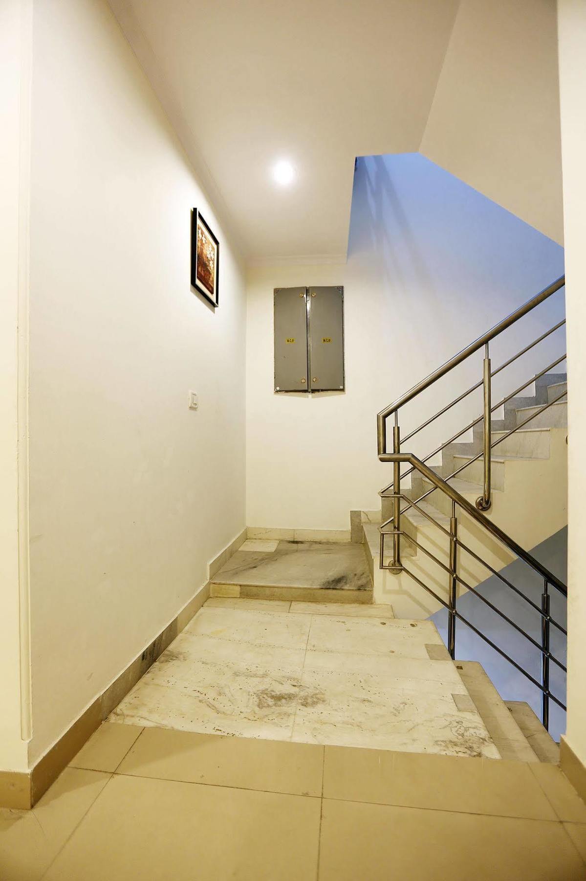 Hotel Chanakya Inn New Delhi Extérieur photo